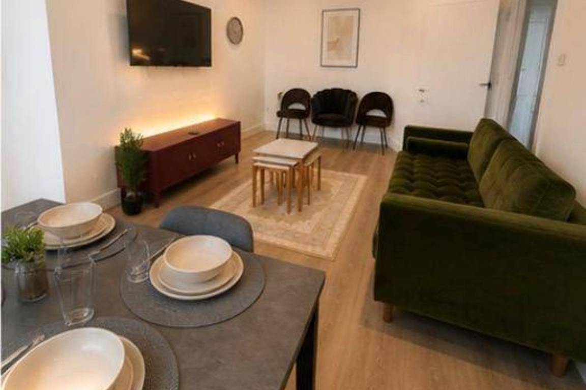 40 M² Casa ∙ 4 Habitaciones ∙ 7 Huéspedes - Manchester