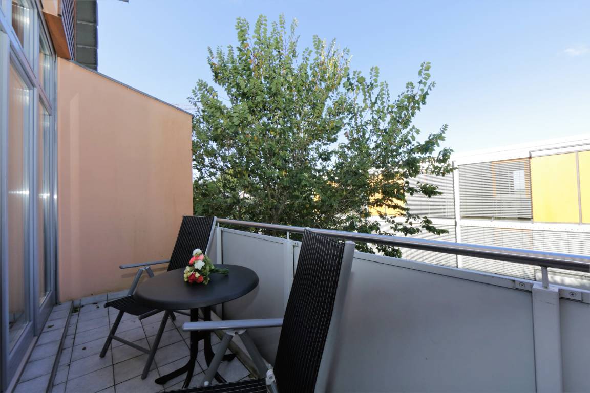 65 m² Ferienwohnung ∙ 1 Schlafzimmer ∙ 3 Gäste – Bild 6