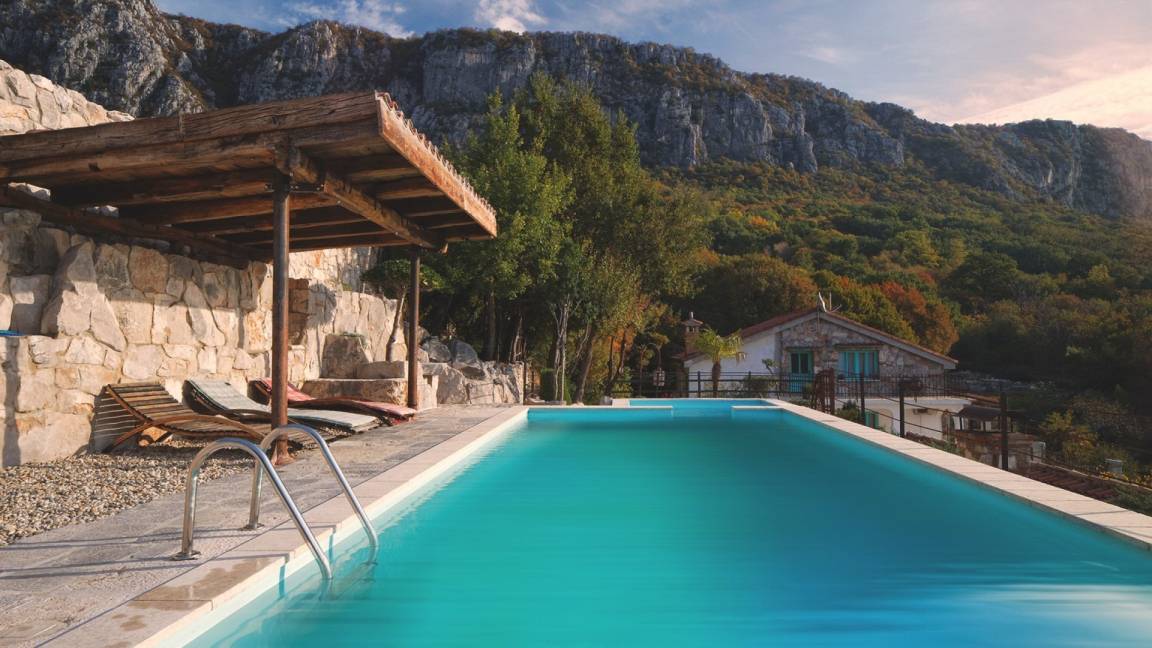 200 M² Villa Vacanza ∙ 4 Camere Da Letto ∙ 8 Ospiti - Novi