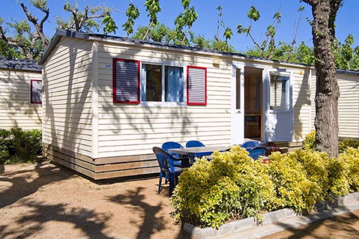 25 M² Accommodation ∙ 2 Bedrooms ∙ 5 Guests - Tordera