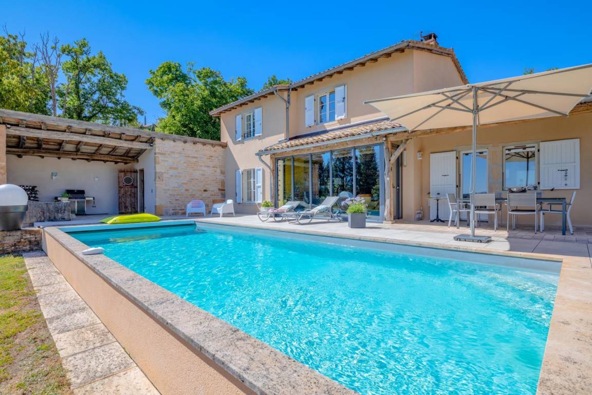 125 m&sup2; G&icirc;te 3 Schlafzimmer 6 G&auml;ste