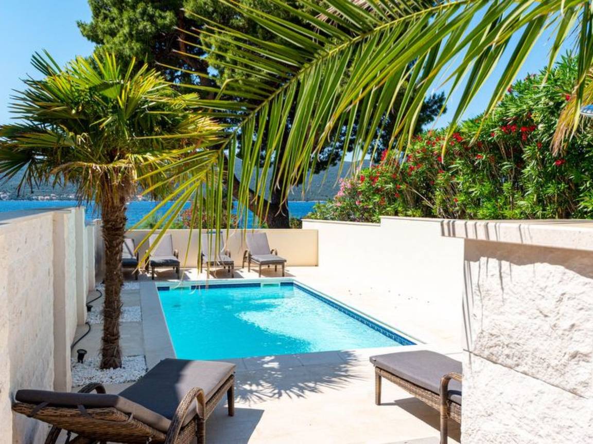 79 M² House ∙ 2 Bedrooms ∙ 3 Guests - Korčula