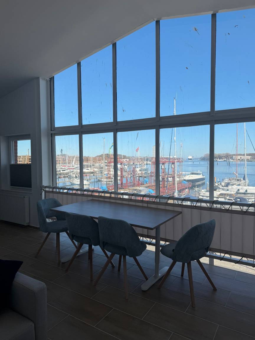 69 m² Ferienwohnung ∙ 2 Schlafzimmer ∙ 6 Gäste – Bild 7