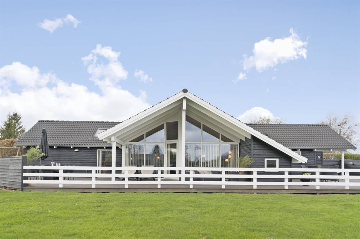 141 m&sup2; Ferienhaus 3 Schlafzimmer 10 G&auml;ste