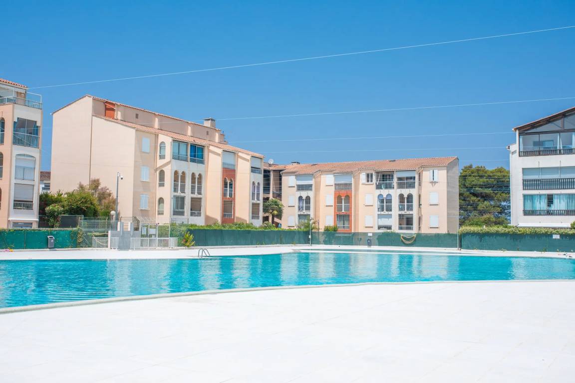 48 M² Appartement ∙ 2 Chambres ∙ 6 Personnes - Fréjus