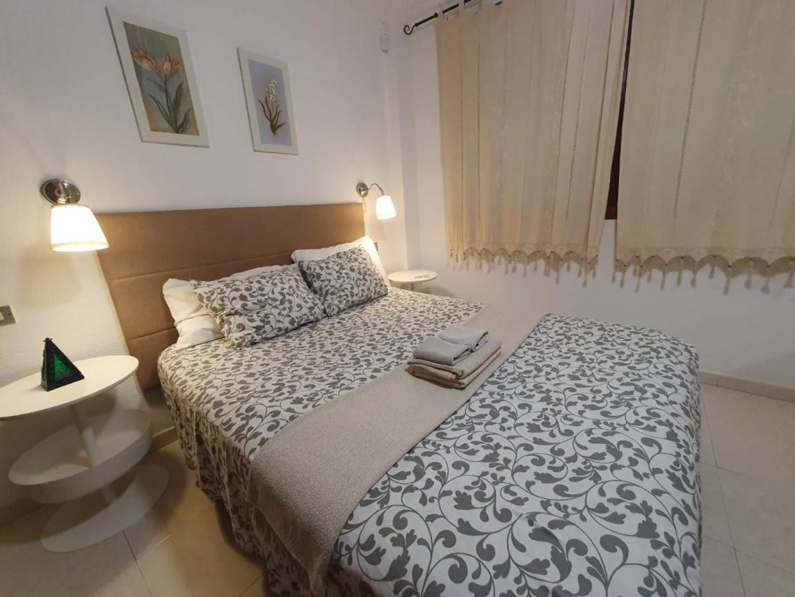 45 M² Apartamento ∙ 2 Habitaciones ∙ 4 Huéspedes - El Médano