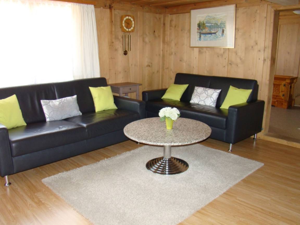 Ferienwohnung ∙ 4 Schlafzimmer ∙ 7 Gäste - Sedrun