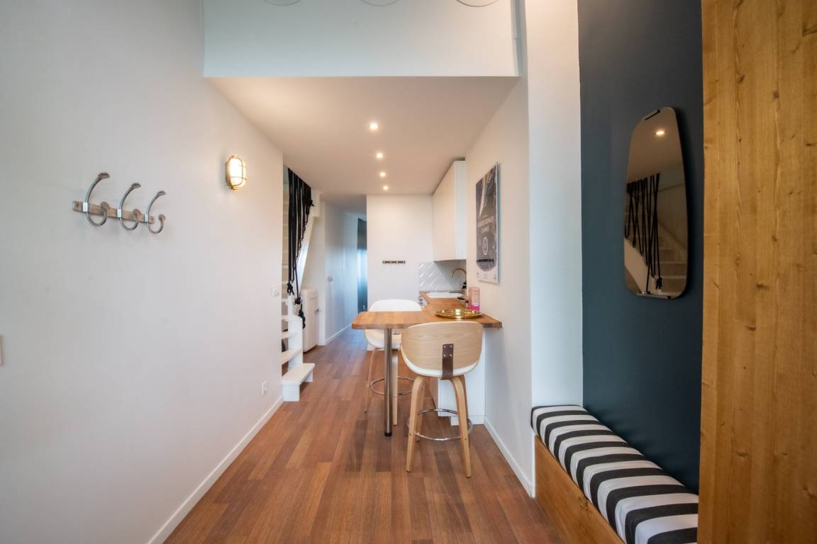 30 M² Appartement ∙ 1 Slaapkamer ∙ 3 Gasten - Lyon