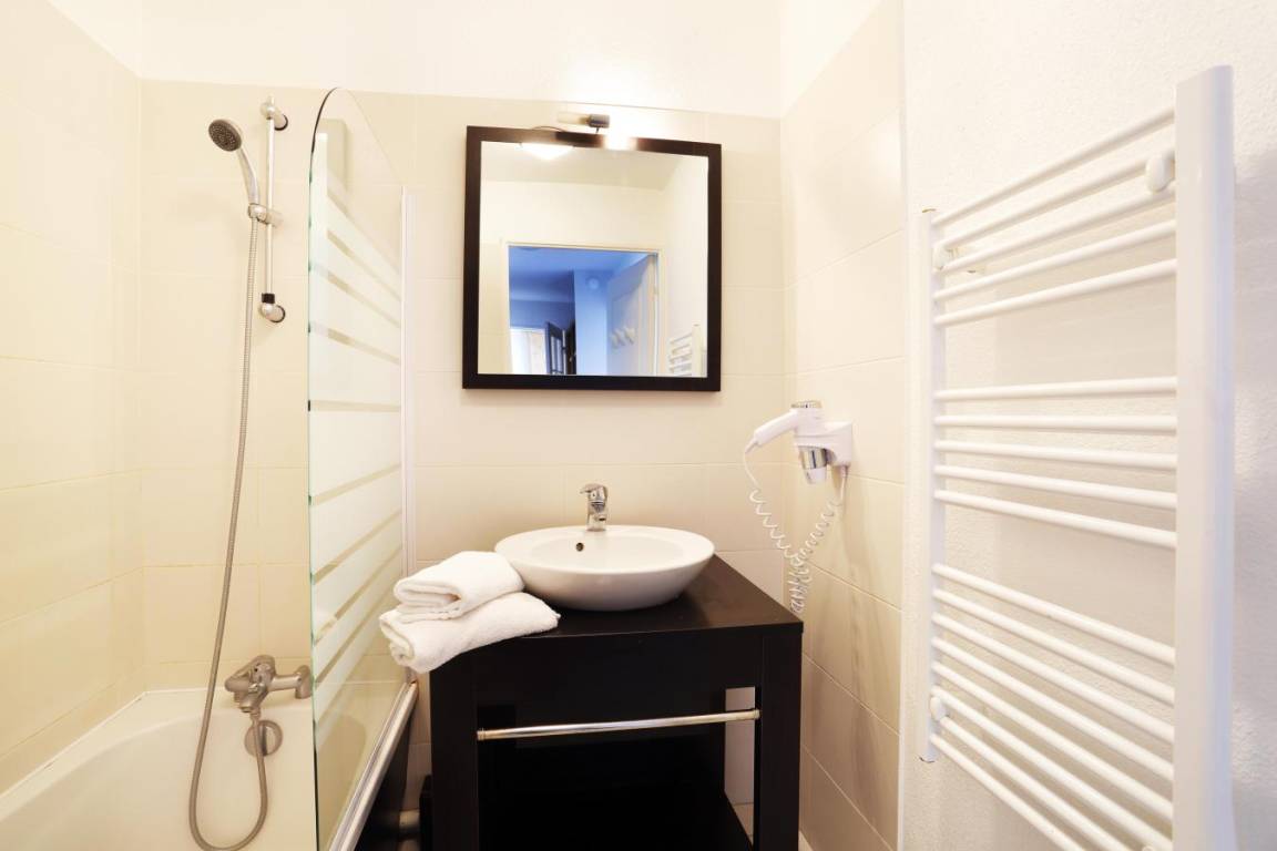 75 m² Ferienwohnung ∙ 3 Schlafzimmer ∙ 8 Gäste – Bild 17