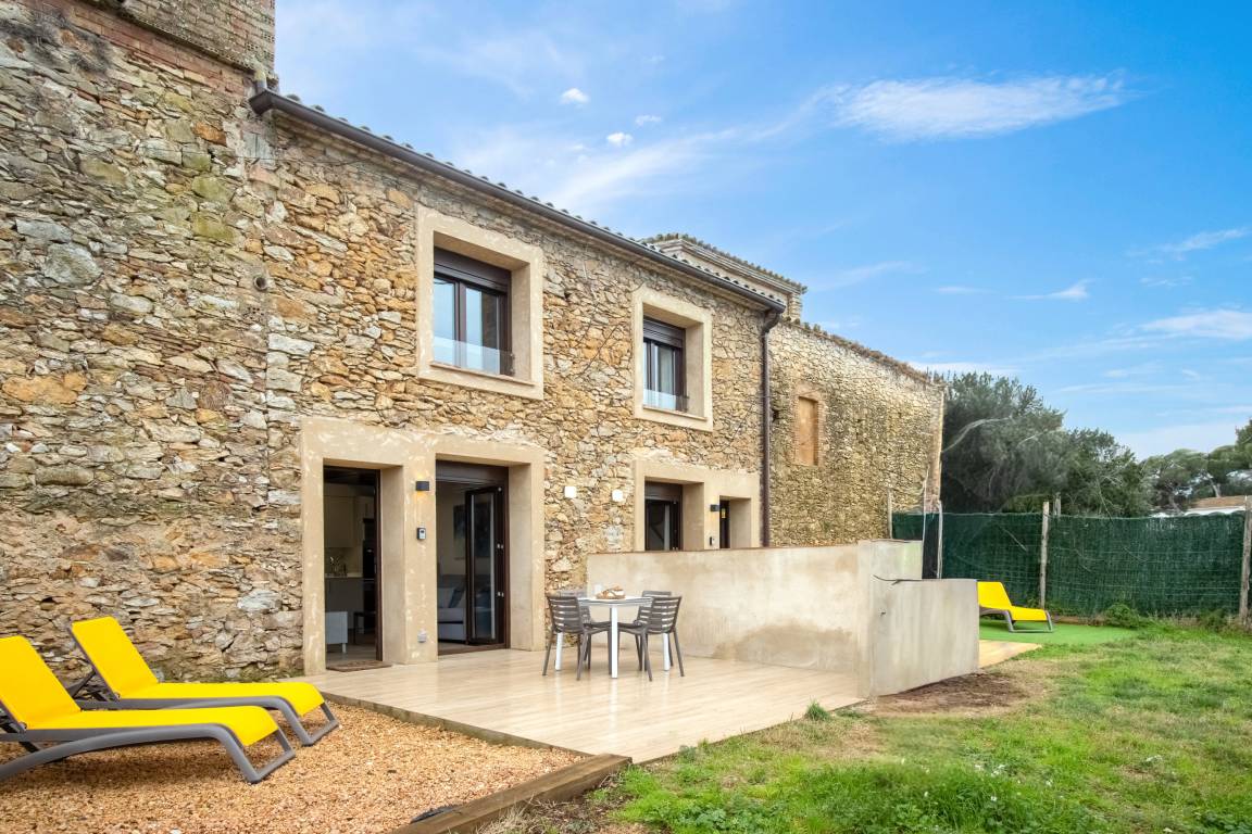 50 M² Apartamento ∙ 1 Habitación ∙ 3 Huéspedes - Pals