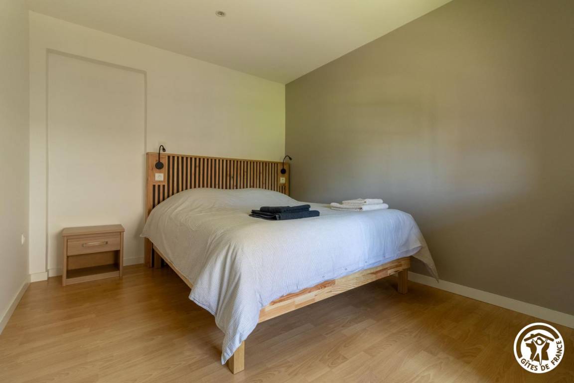 100 m² Gîte ∙ 3 Schlafzimmer ∙ 6 Gäste – Bild 24