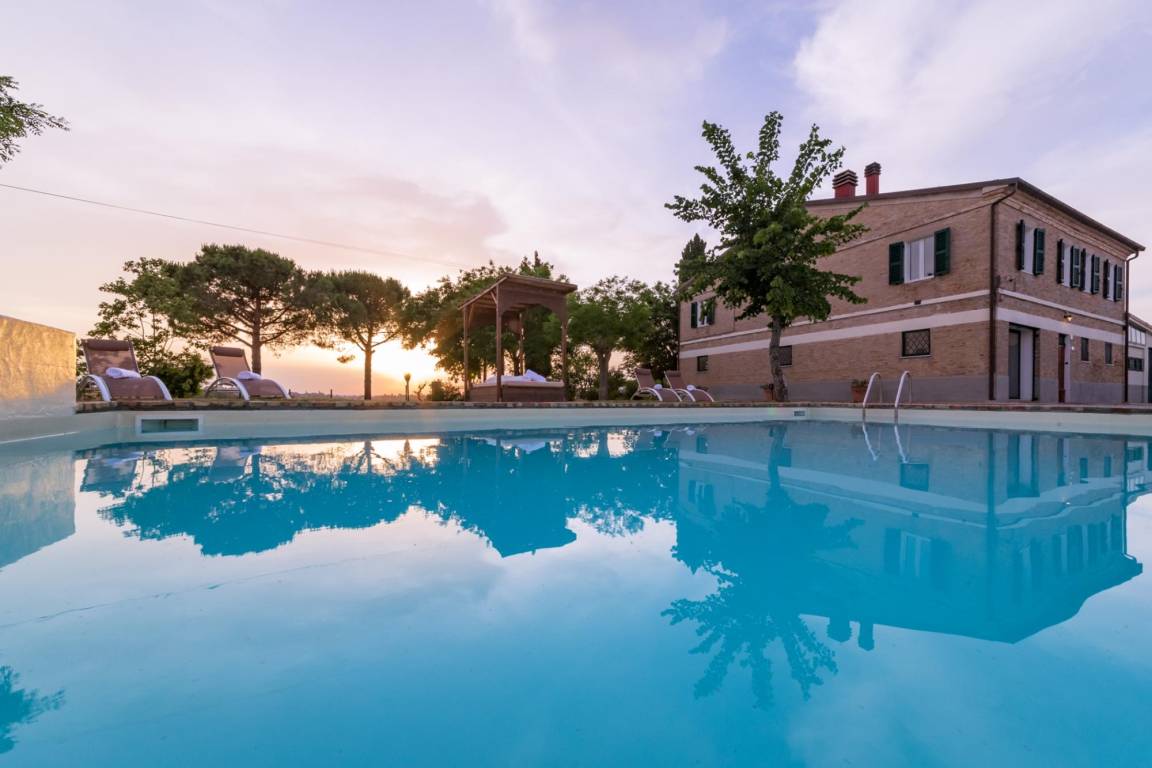 Casa a Senigallia con giardino e piscina + vista panoramica