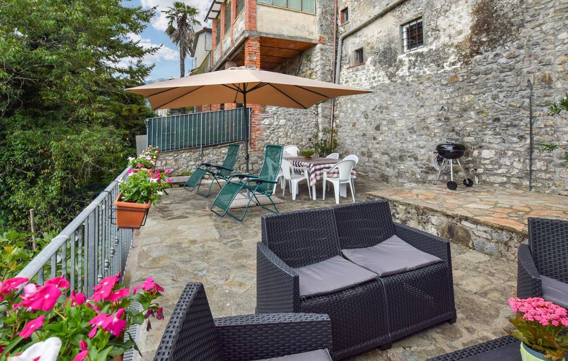 97 M² Casa Vacanza ∙ 2 Camere Da Letto ∙ 6 Ospiti - Bagni di Lucca