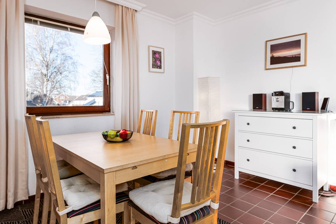 82 m² Ferienwohnung ∙ 2 Schlafzimmer ∙ 5 Gäste – Bild 2