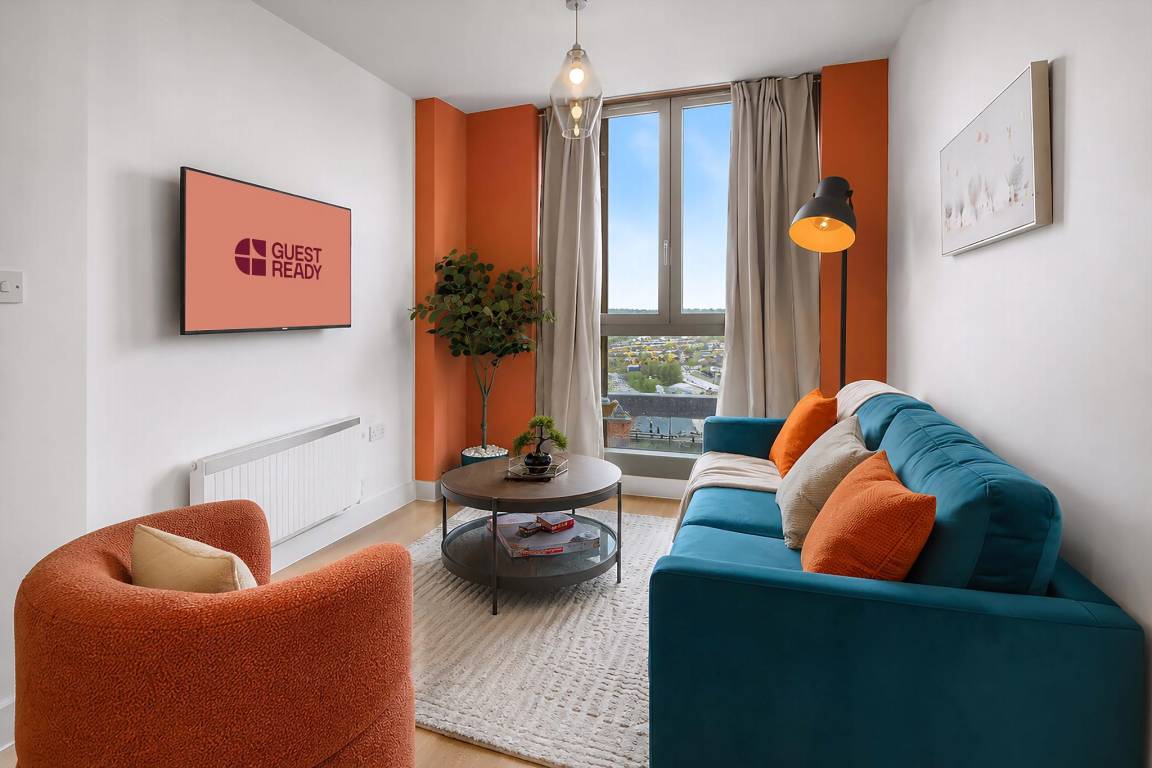 60 M² Apartment ∙ 2 Bedrooms ∙ 4 Guests - Old Trafford