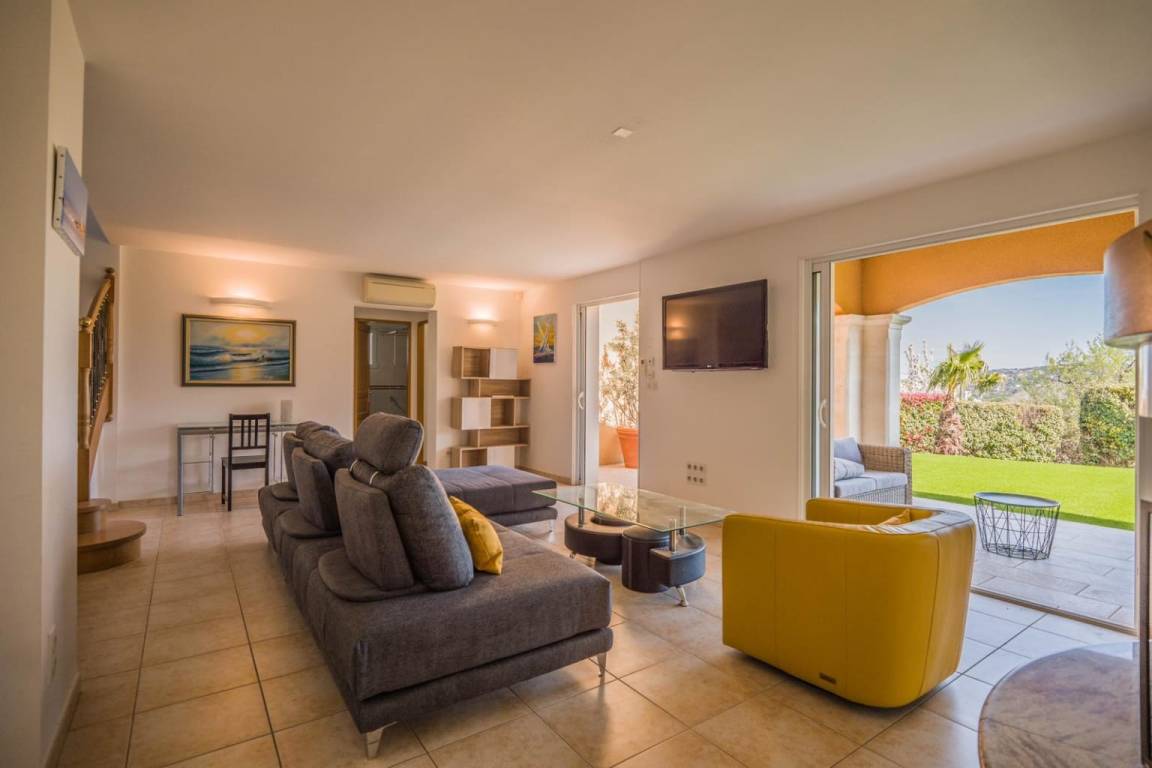 143 M² Maison De Vacances ∙ 5 Chambres ∙ 10 Personnes - Gassin