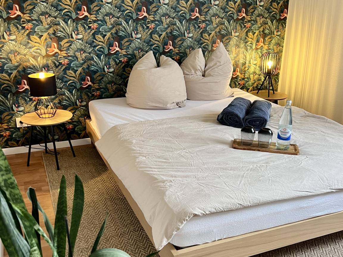 42 M² Ferienwohnung ∙ 1 Schlafzimmer ∙ 2 Gäste - Merzig