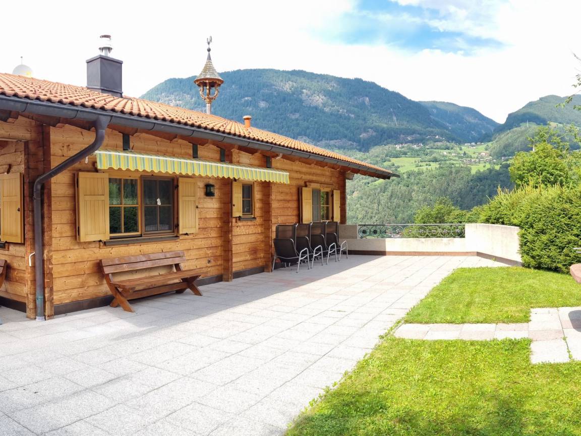 200 M² Ferienhaus ∙ 4 Schlafzimmer ∙ 8 Gäste - Sautens