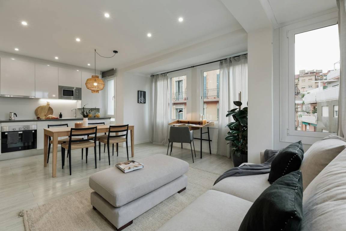 51 M² Apartamento ∙ 2 Habitaciones ∙ 4 Huéspedes - Sant Cugat del Vallès
