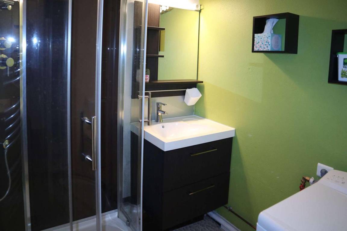 30 m² Studio ∙ 1 Schlafzimmer ∙ 6 Gäste – Bild 13