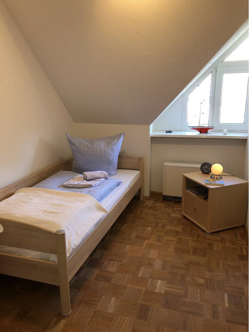 60 m² Ferienwohnung ∙ 3 Schlafzimmer ∙ 5 Gäste – Bild 11