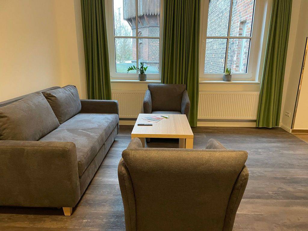 70 M² Ferienwohnung ∙ 1 Schlafzimmer ∙ 6 Gäste - Pasewalk