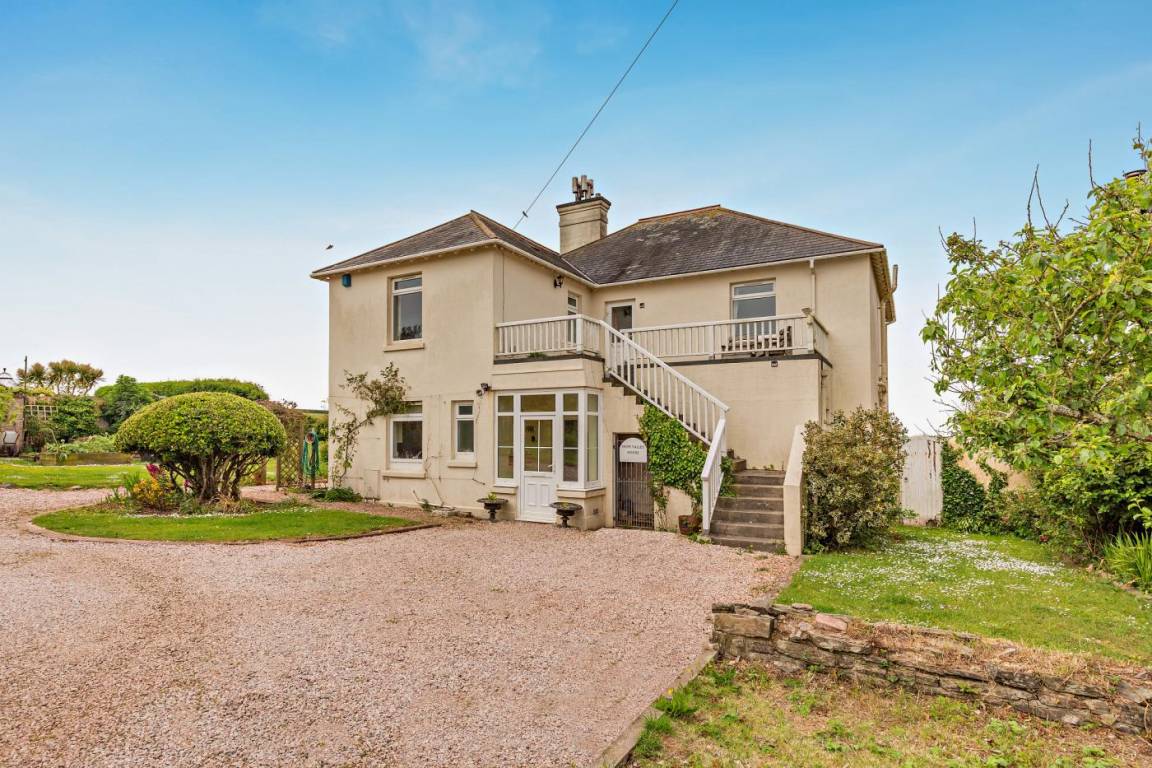 Cottage ∙ 4 Bedrooms ∙ 8 Guests - Hope Cove