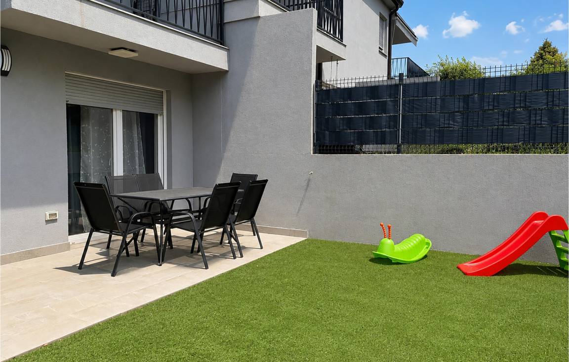 85 M² Ferienhaus ∙ 3 Schlafzimmer ∙ 5 Gäste - Funtana