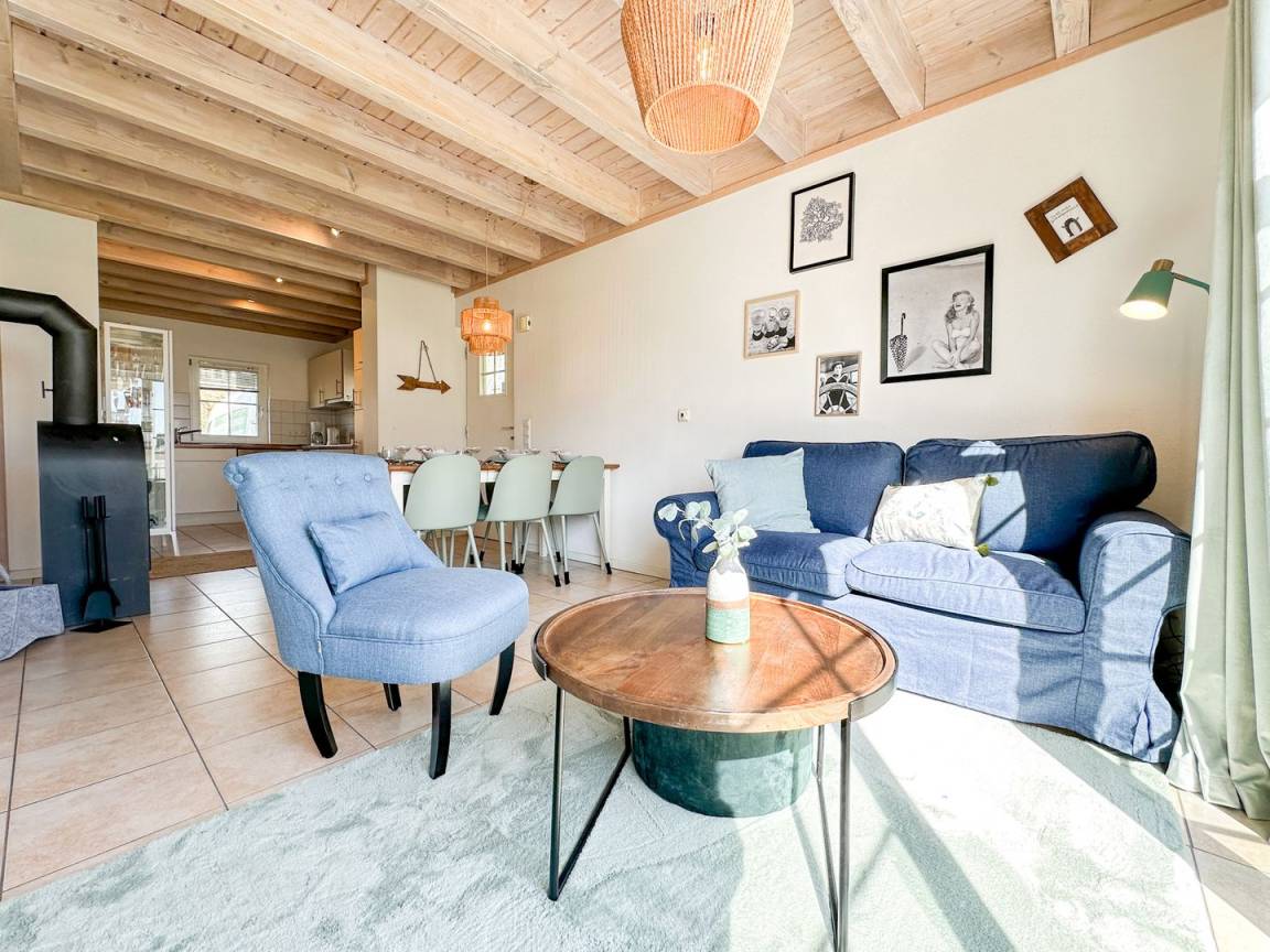 84 M² Ferienhaus ∙ 3 Schlafzimmer ∙ 6 Gäste - Malente