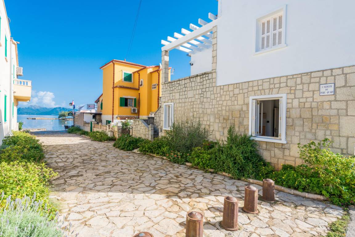 100 M² Apartamento ∙ 2 Habitaciones ∙ 3 Huéspedes - Alcudia