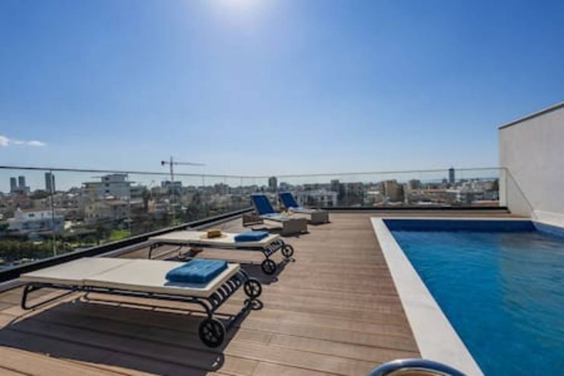 65 M² Apartment ∙ 1 Bedroom ∙ 4 Guests - Limassol