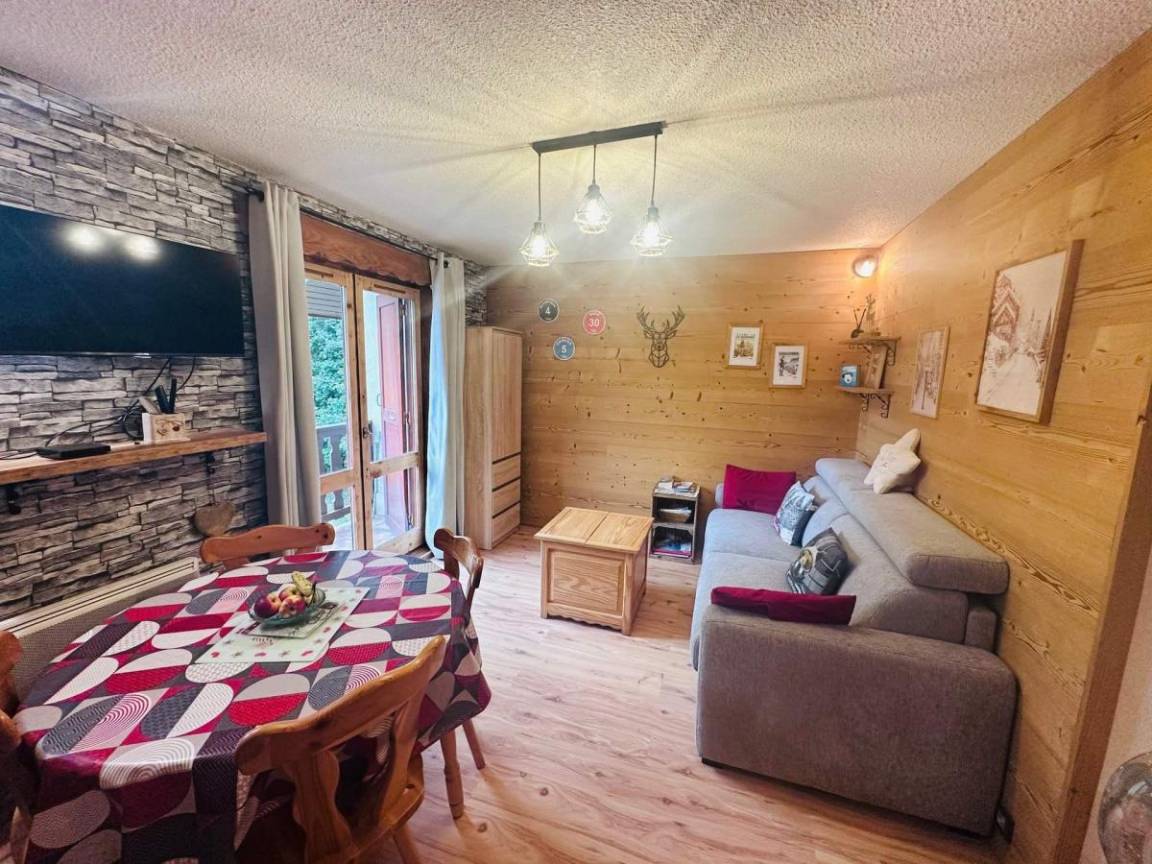 25 m&sup2; Studio 1 Schlafzimmer 4 G&auml;ste