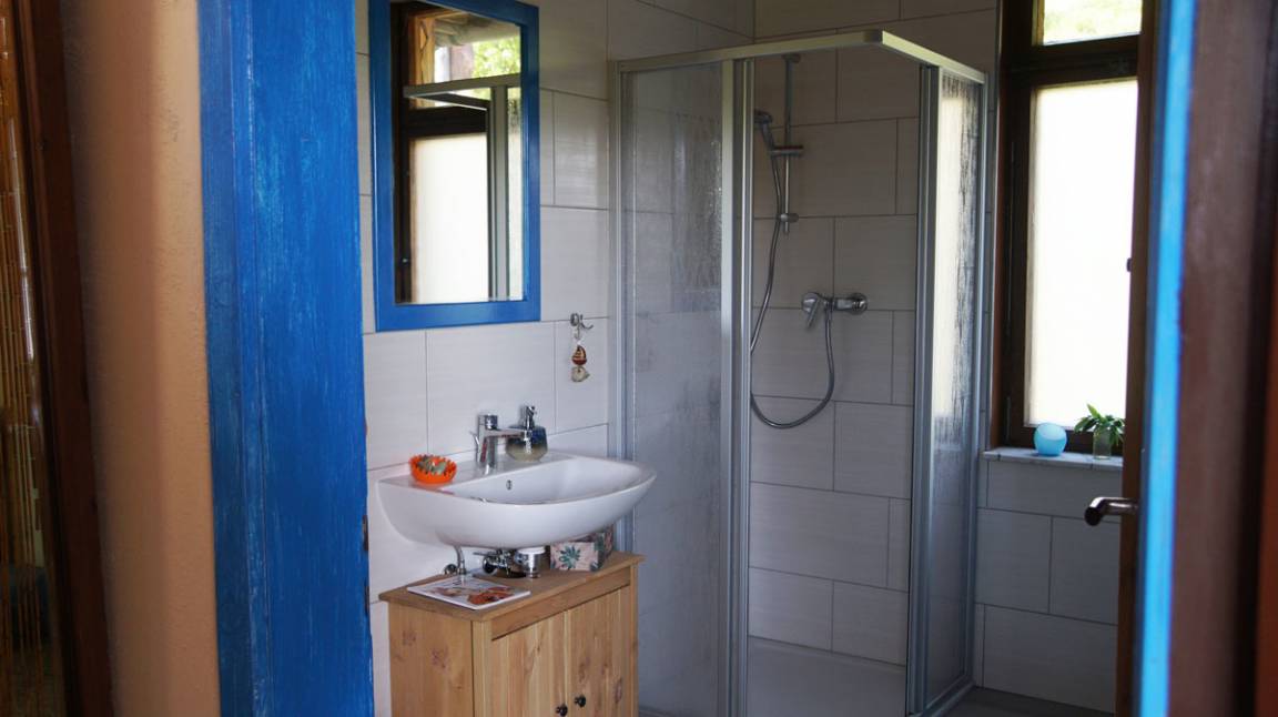 70 m² Ferienhaus ∙ 2 Schlafzimmer ∙ 4 Gäste – Bild 9