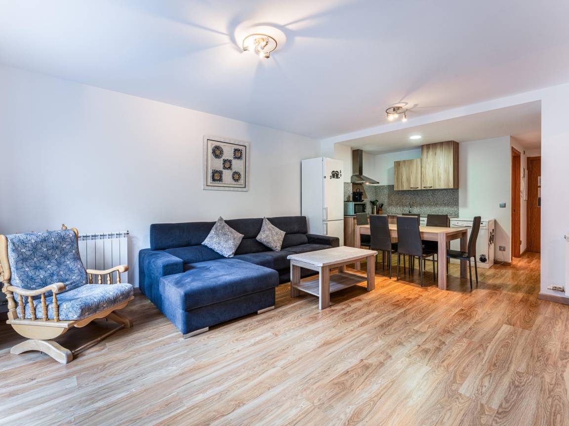 71 M² Ferienwohnung ∙ 2 Schlafzimmer ∙ 6 Gäste - Andorra