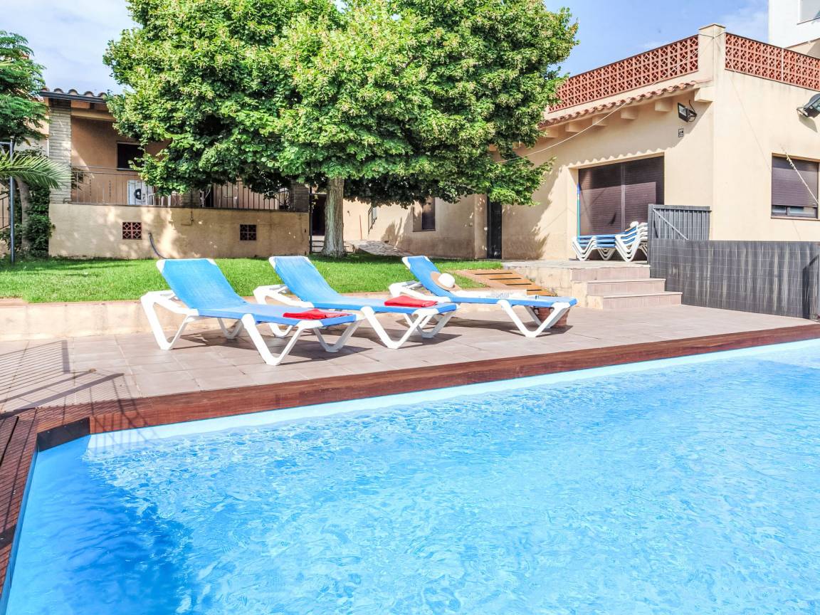 Ferienhaus ∙ 8 Schlafzimmer ∙ 14 Gäste - Palamós