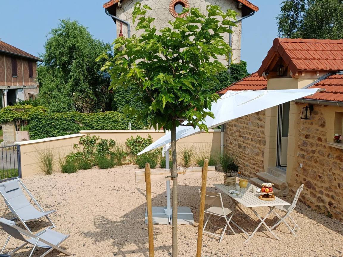 38 m&sup2; G&icirc;te 1 Schlafzimmer 3 G&auml;ste