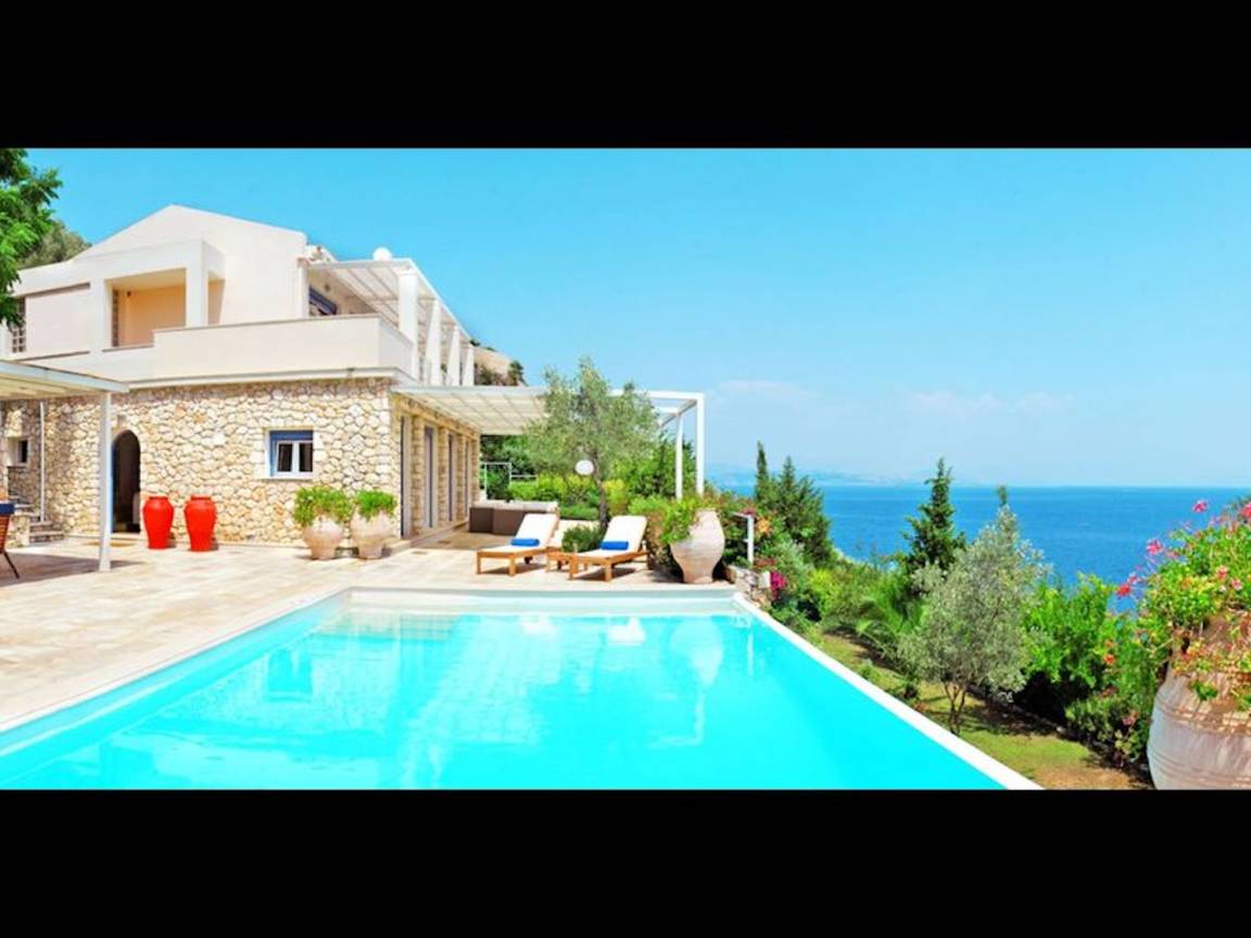 250 M² Villa ∙ 5 Schlafzimmer ∙ 10 Gäste - Korfu