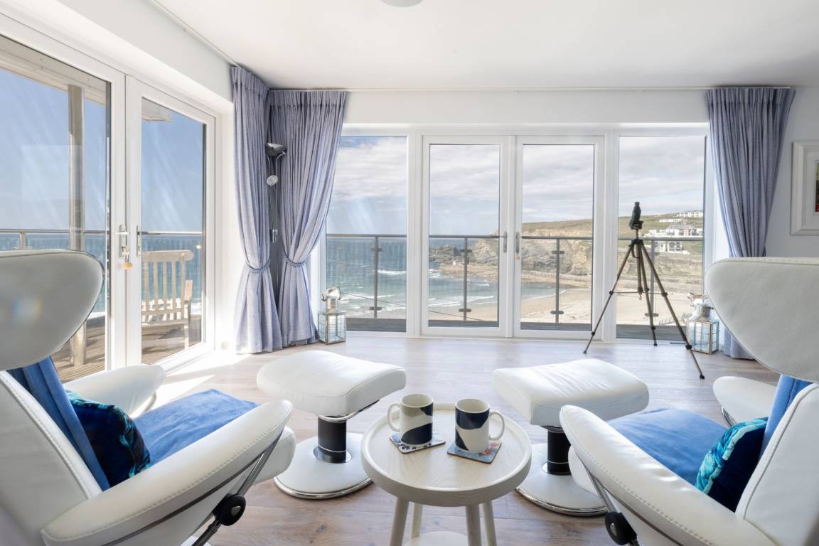 Cottage ∙ 4 Bedrooms ∙ 9 Guests - Camborne