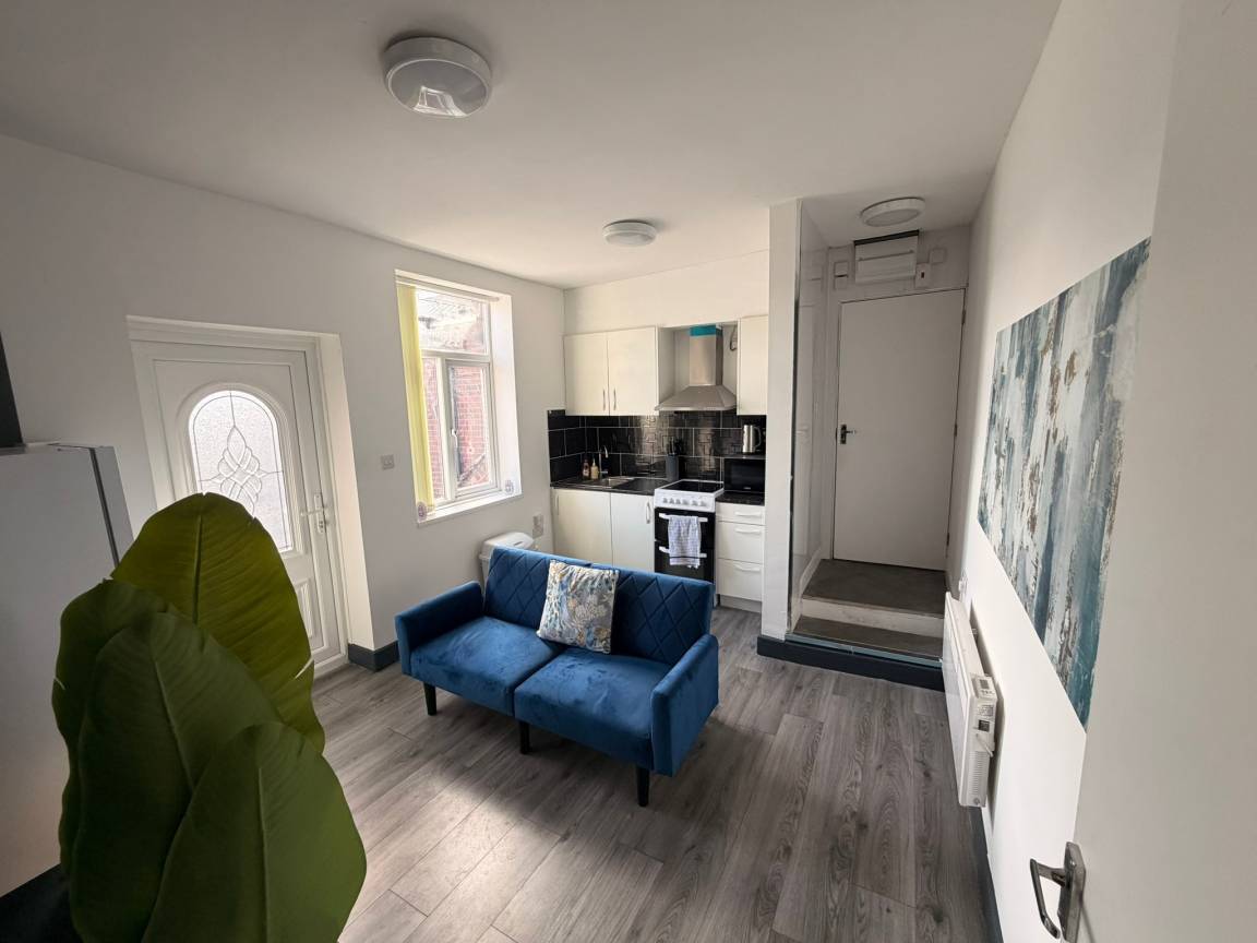 40 M² Apartment ∙ 2 Bedrooms ∙ 3 Guests - Wolverhampton