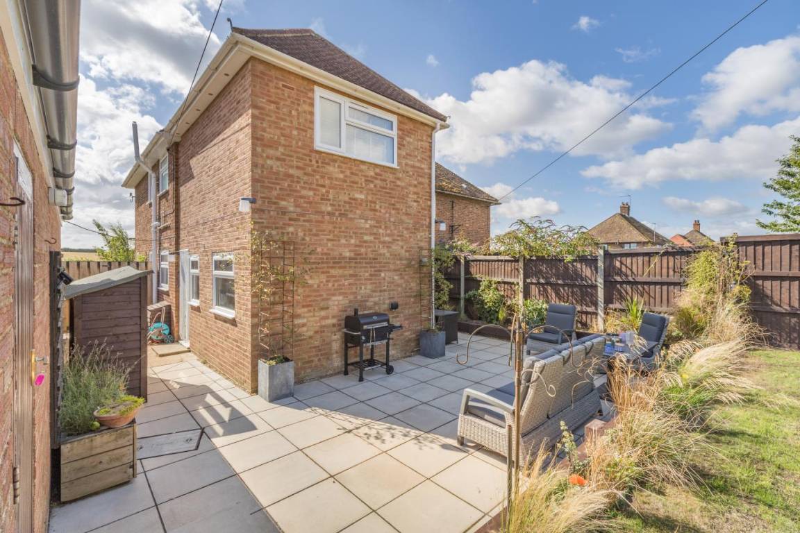 Cottage ∙ 4 Bedrooms ∙ 8 Guests - Norfolk