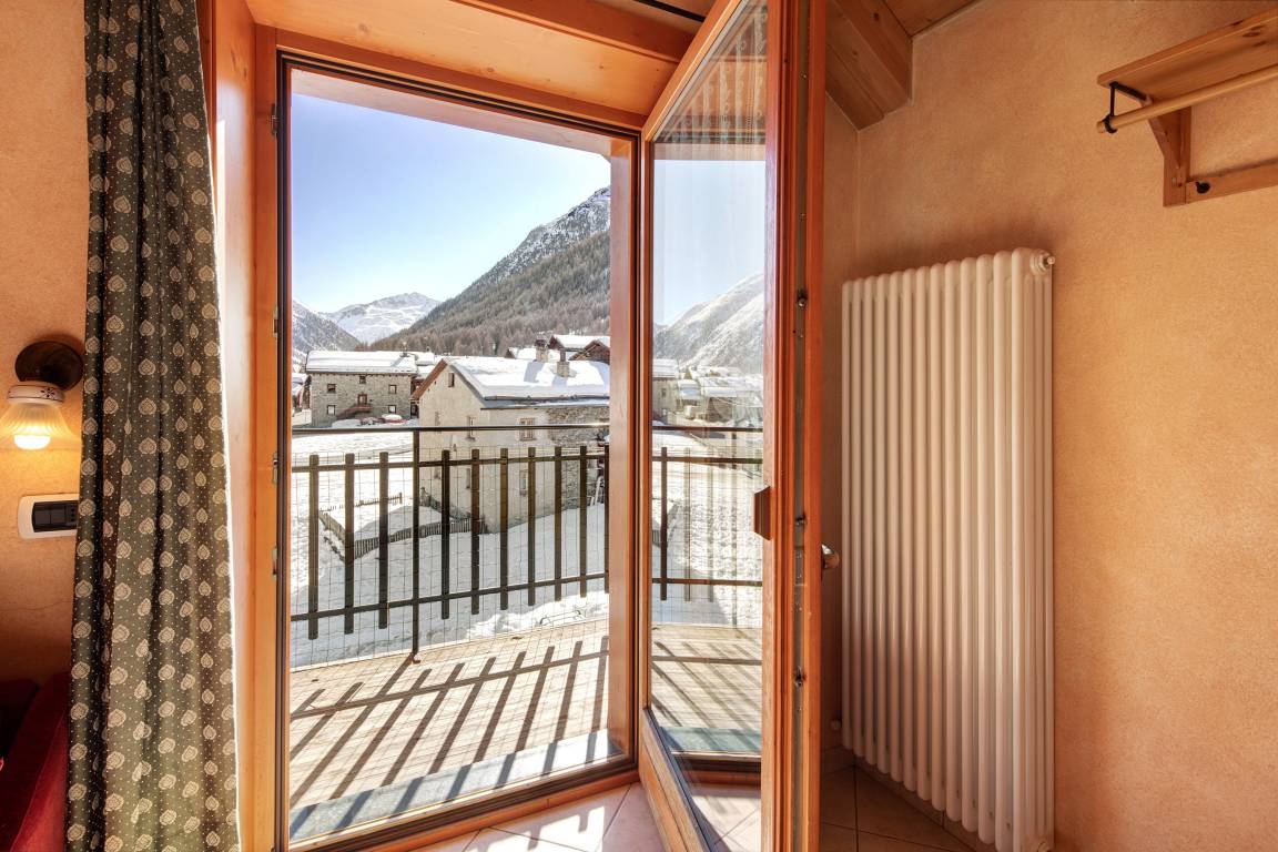 70 M² Apartment ∙ 2 Bedrooms ∙ 5 Guests - Livigno