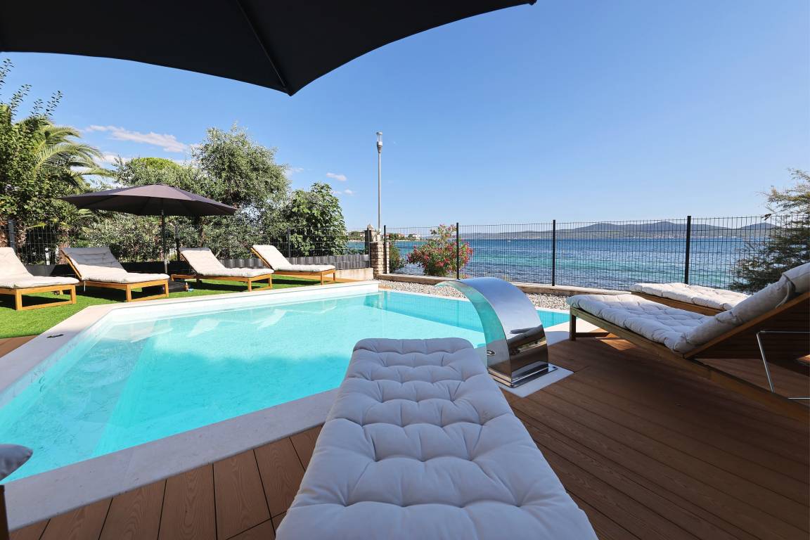 80 M² Villa ∙ 2 Bedrooms ∙ 6 Guests - Sukošan