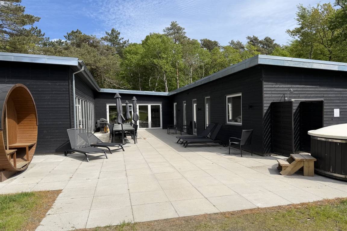 275 m&sup2; Ferienhaus 6 Schlafzimmer 21 G&auml;ste