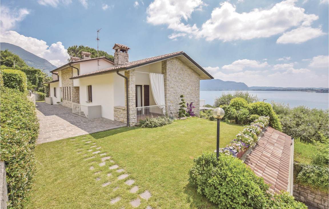 100 M² Duplex ∙ 2 Chambres ∙ 6 Personnes - Sarnico