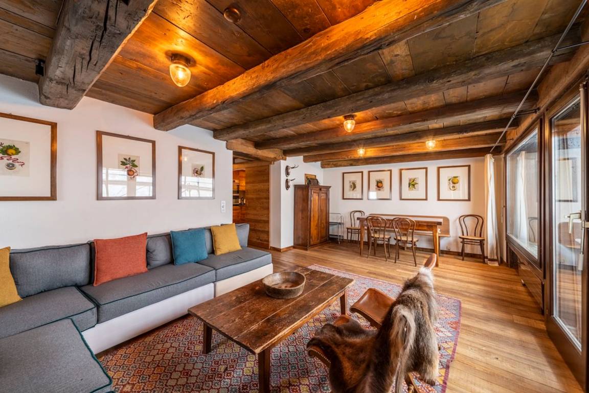 120 M² Apartment ∙ 3 Bedrooms ∙ 7 Guests - Silvaplana