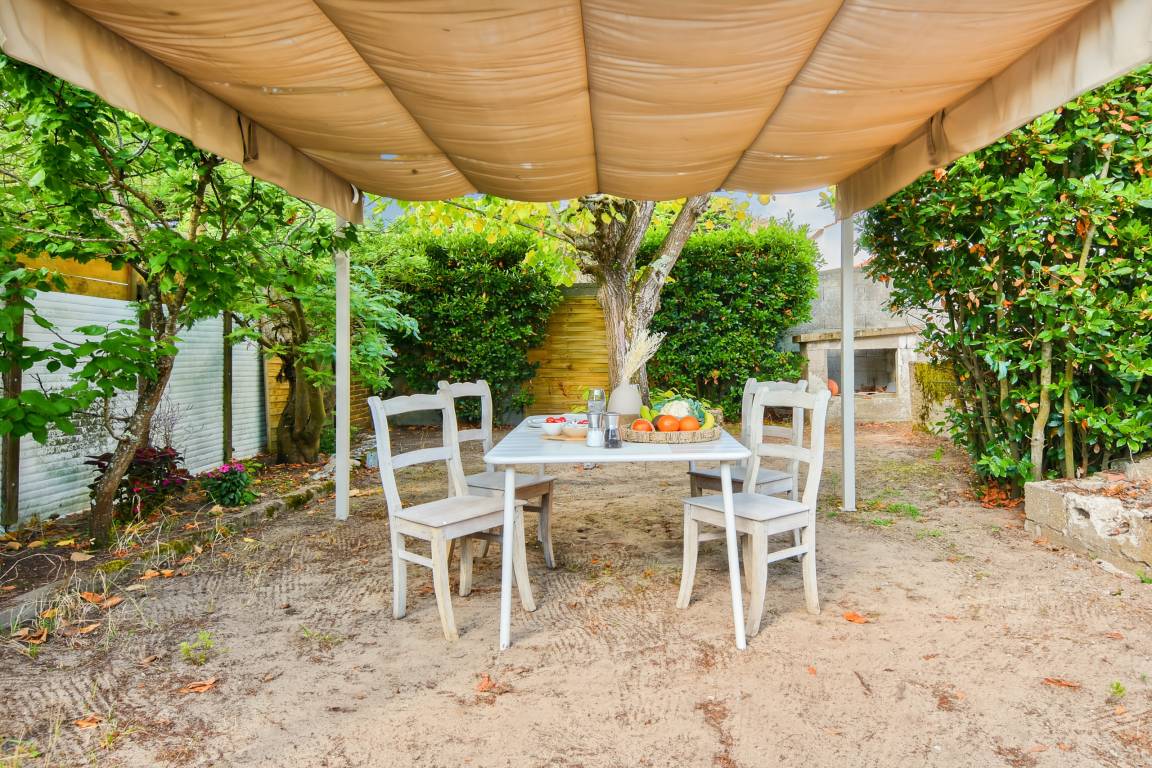 48 M² Huis ∙ 1 Slaapkamer ∙ 2 Gasten - Barbâtre