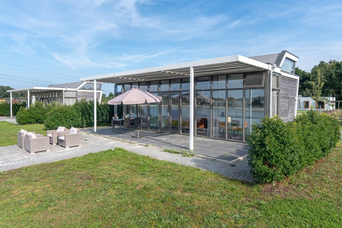 50 M² Chalet ∙ 2 Slaapkamers ∙ 4 Gasten - 
