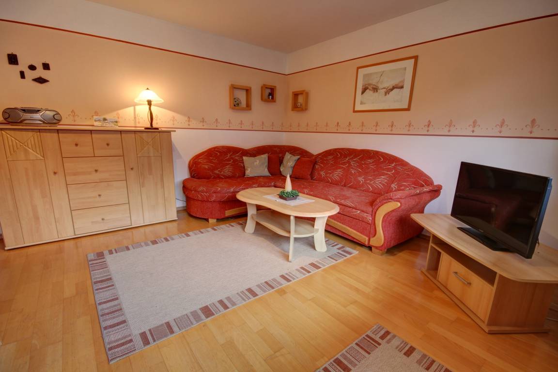 100 M² Ferienwohnung ∙ 3 Schlafzimmer ∙ 5 Gäste - Siegsdorf