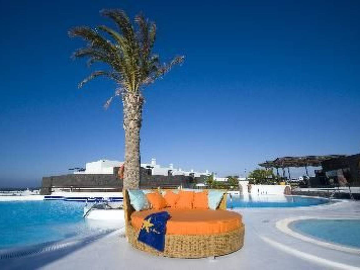 90 M² House ∙ 2 Bedrooms ∙ 4 Guests - Playa Blanca