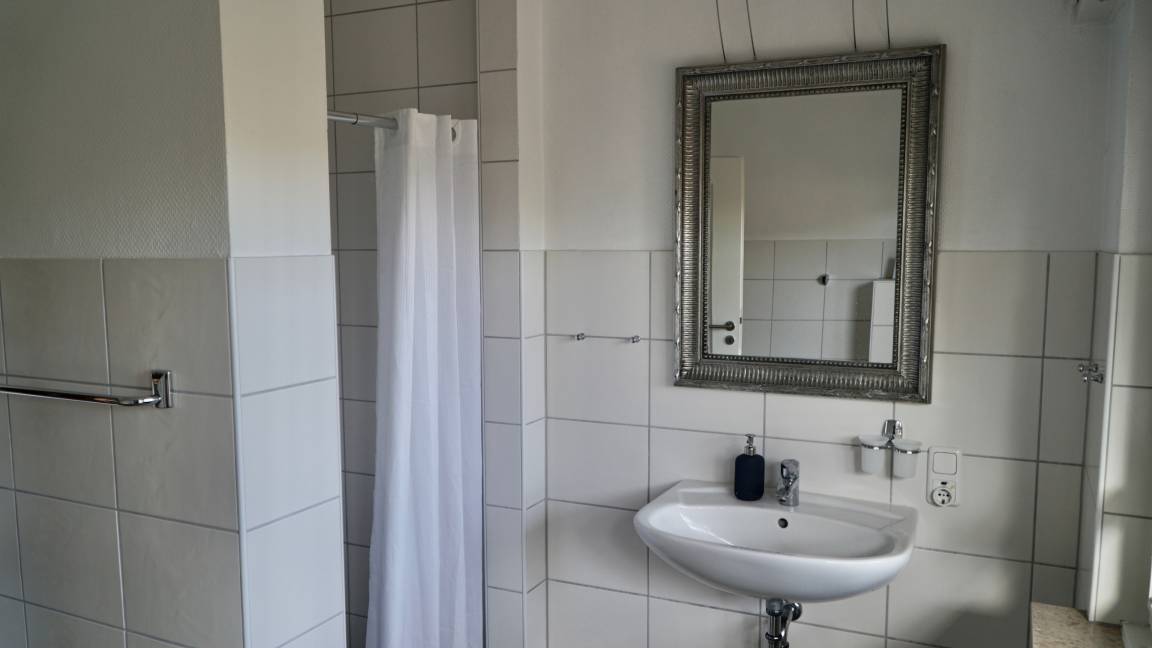 120 m² Ferienwohnung ∙ 2 Schlafzimmer ∙ 5 Gäste – Bild 14